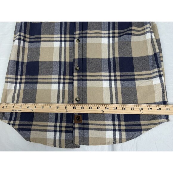 Legendary Whitetails Men’s Medium Buck Camp Flannel Shirt Relaxed Fit Plaid - Picture 12 of 15
